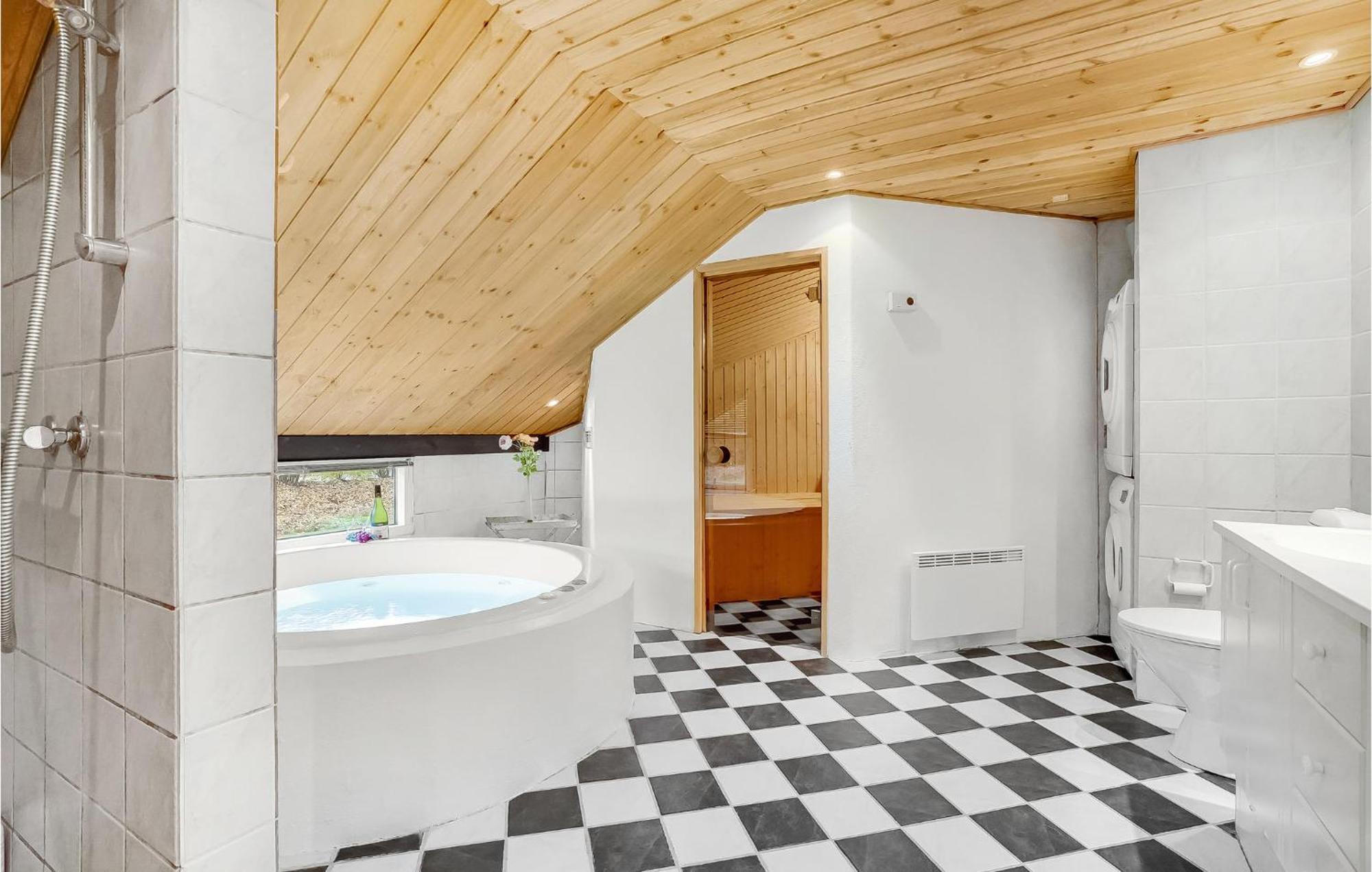 Nice Home In Oksbol With Sauna 외부 사진